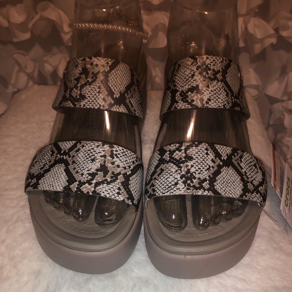 Women’s Crocs Brooklyn Mid Wedge